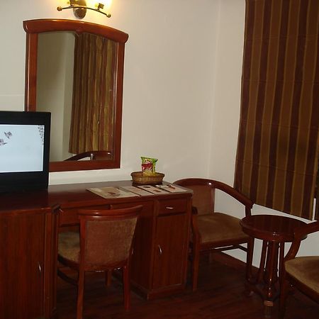 J'S Inn New Delhi Luaran gambar