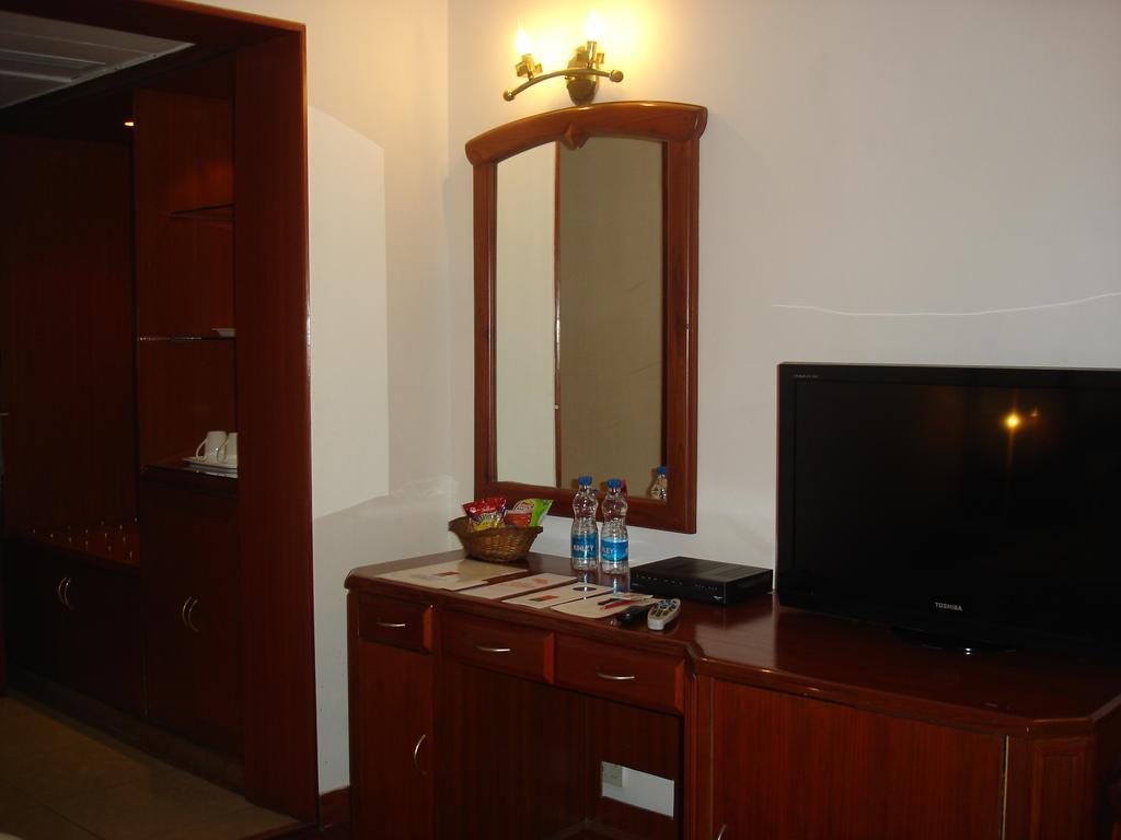 J'S Inn New Delhi Luaran gambar
