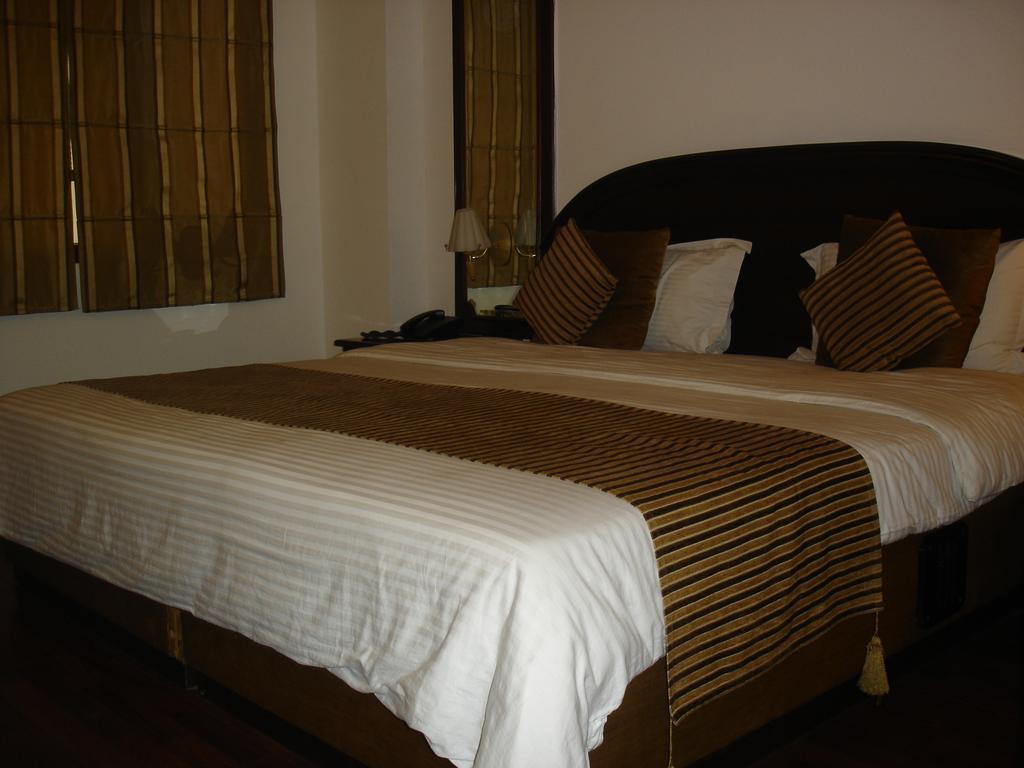 J'S Inn New Delhi Luaran gambar