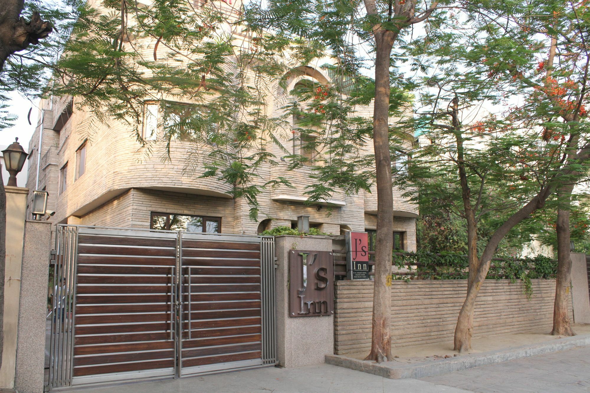 J'S Inn New Delhi Luaran gambar